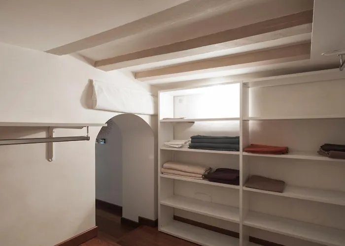 Apartment Ad Arco Della Pace Mailand